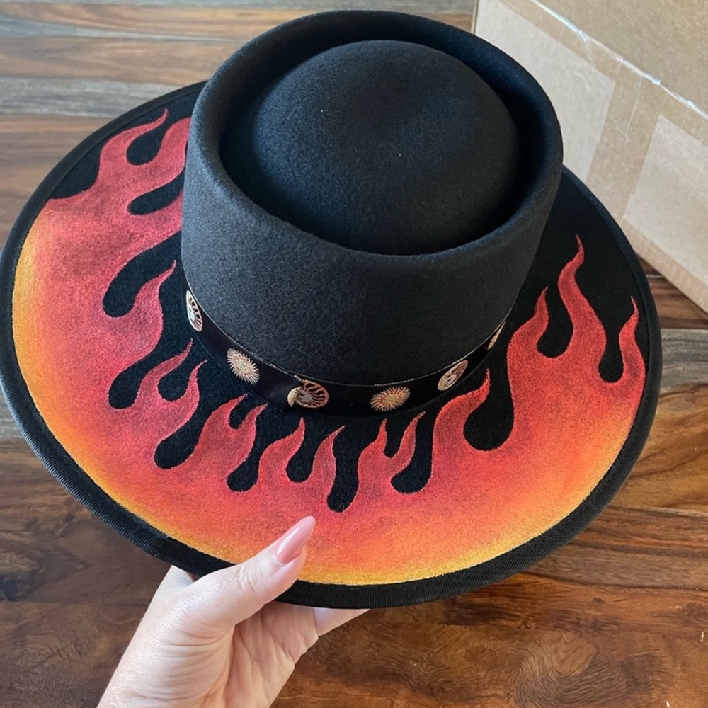 NEW NWT Rare Luna Bloom Wool Hat Wide Brim Ozzy